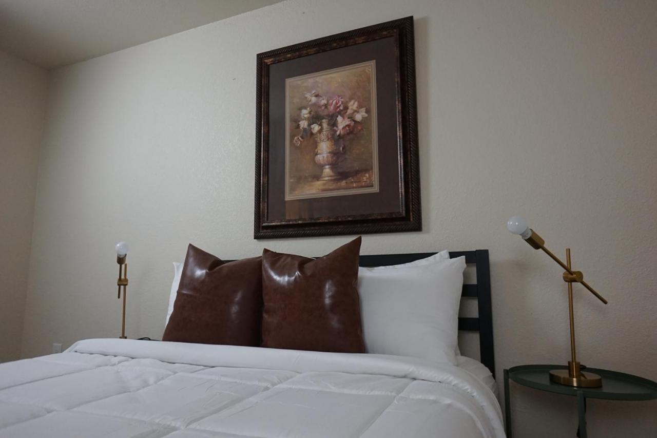 Sleepover 1Bd 1Ba Oklahoma City Apartments ภายนอก รูปภาพ