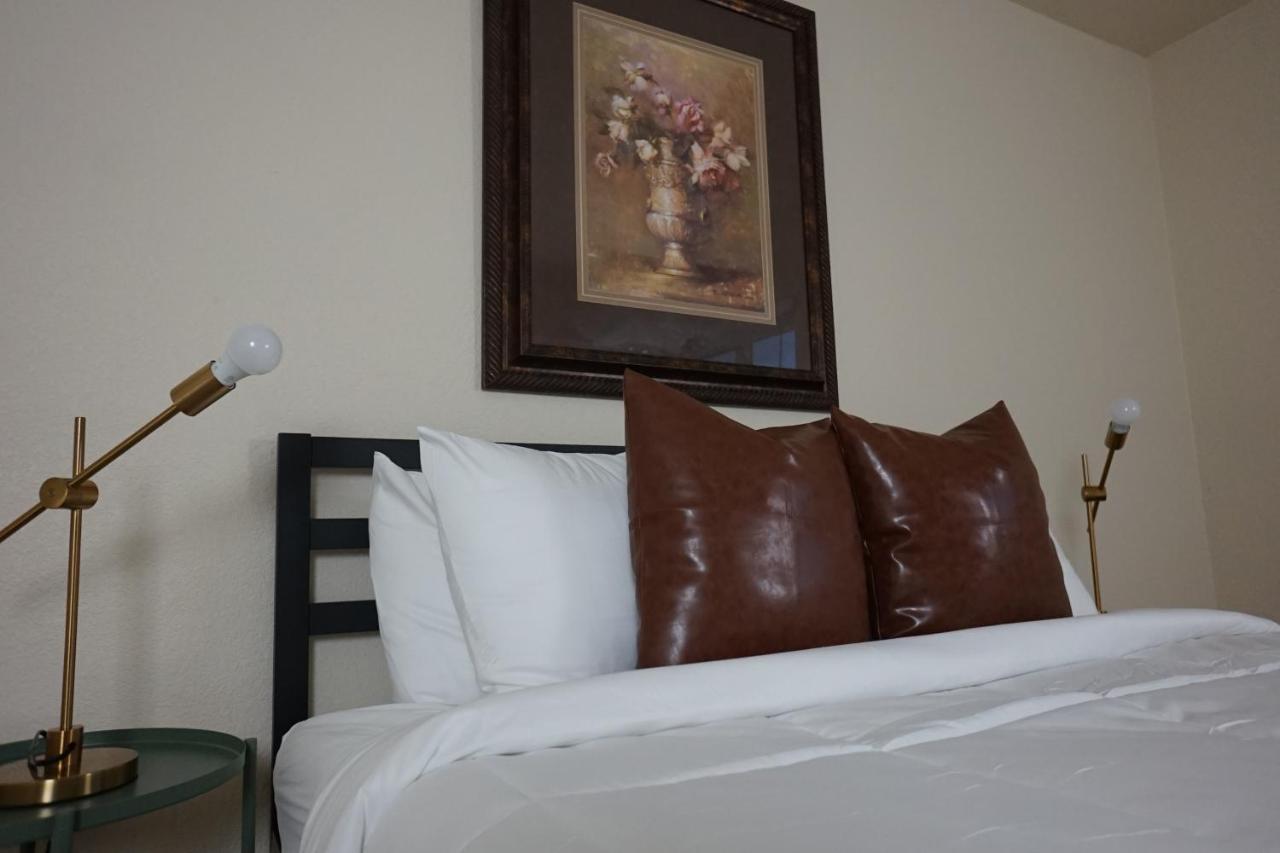 Sleepover 1Bd 1Ba Oklahoma City Apartments ภายนอก รูปภาพ