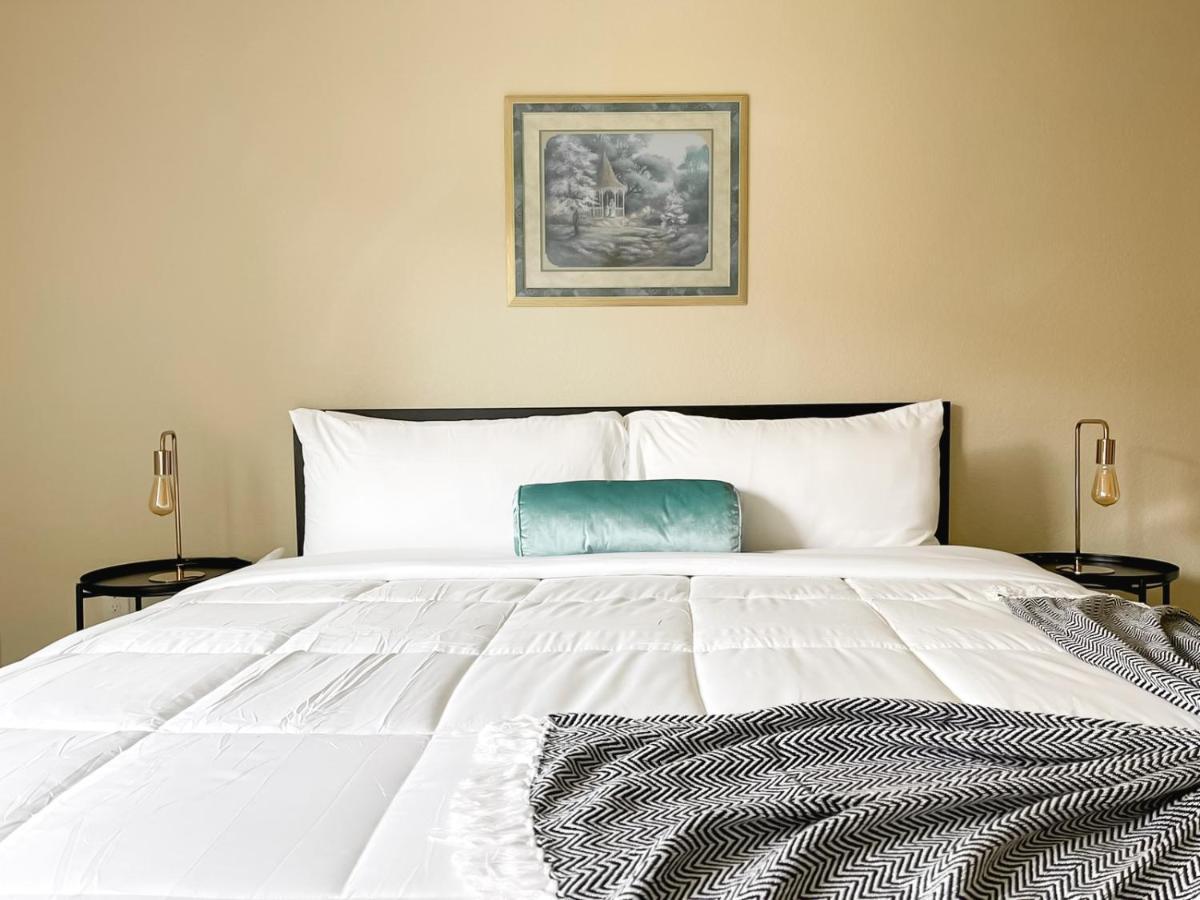 Sleepover 1Bd 1Ba Oklahoma City Apartments ภายนอก รูปภาพ